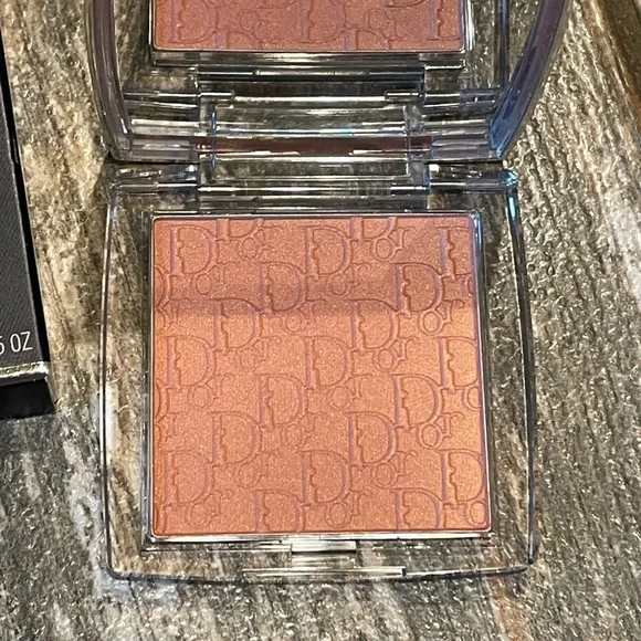 Dior Backstage Rosy Glow Blush in Toffee 103 - Picture 3 of 3